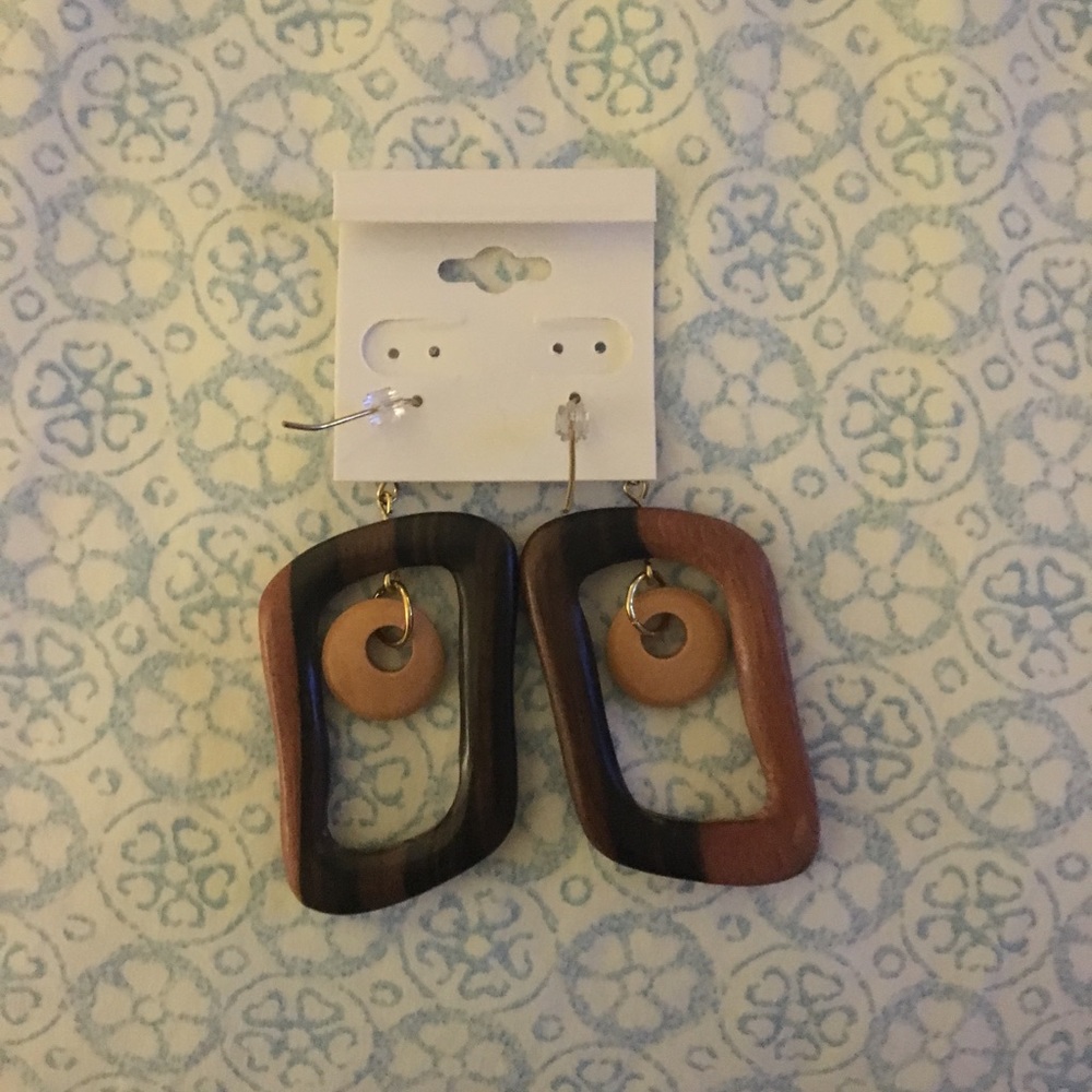 Wood earrings